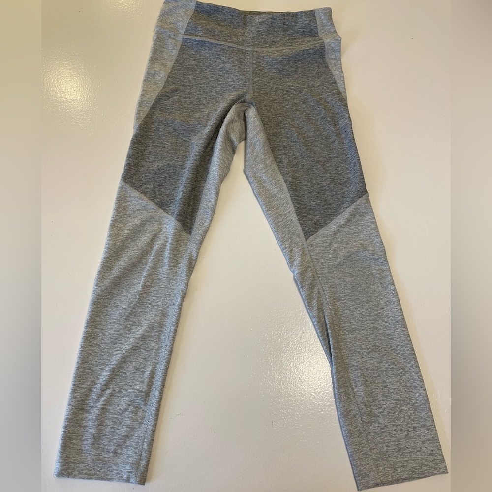 Outdoor Voices two tone grey heathered striped leggings